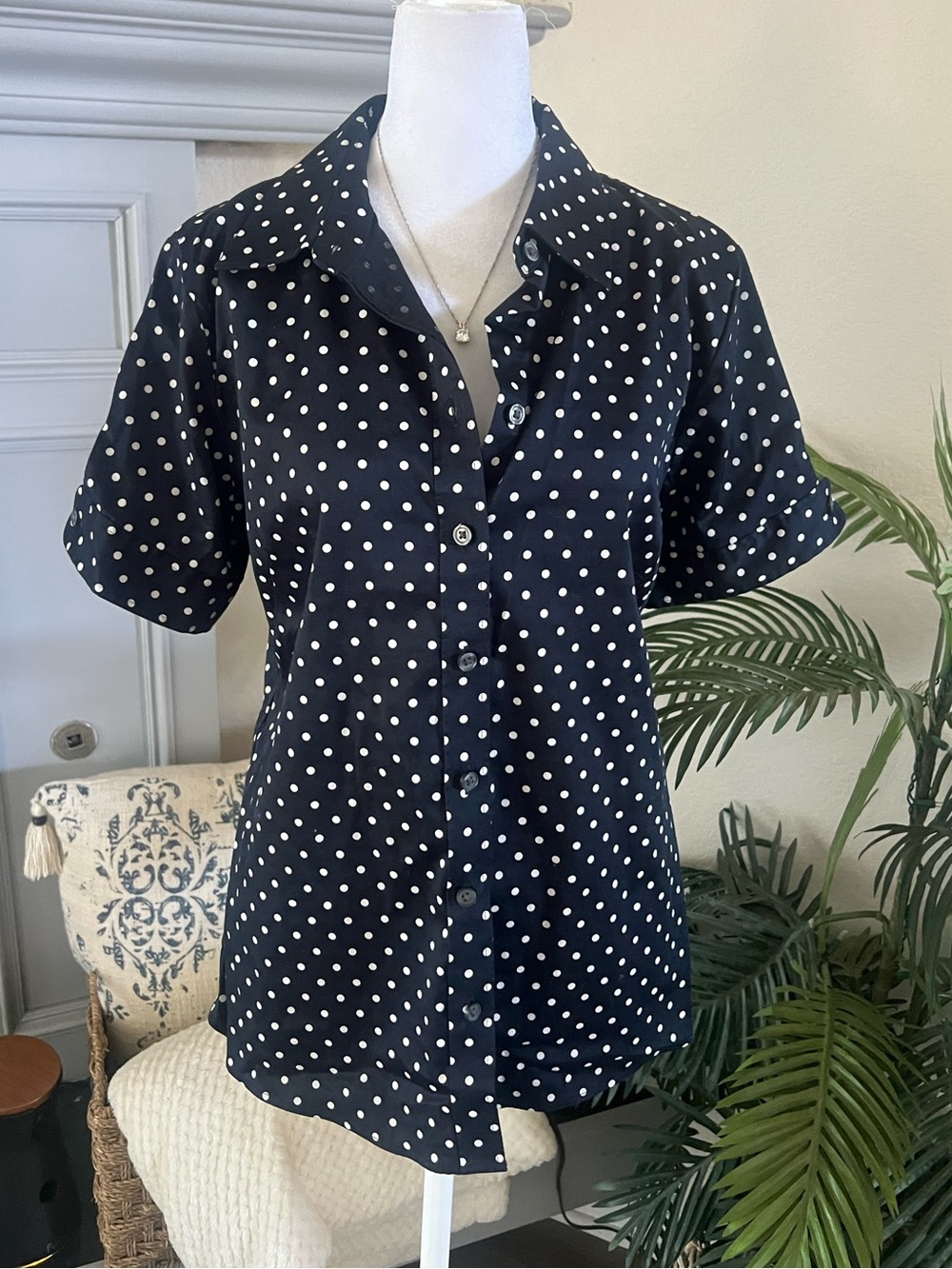 Banana Republic Navy Polka Dot Short-Sleeve Button-Down Shirt